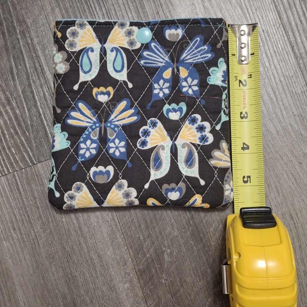 🔥Butterfly Patterned Quilted Pouch🔥 - Picture 4 of 8